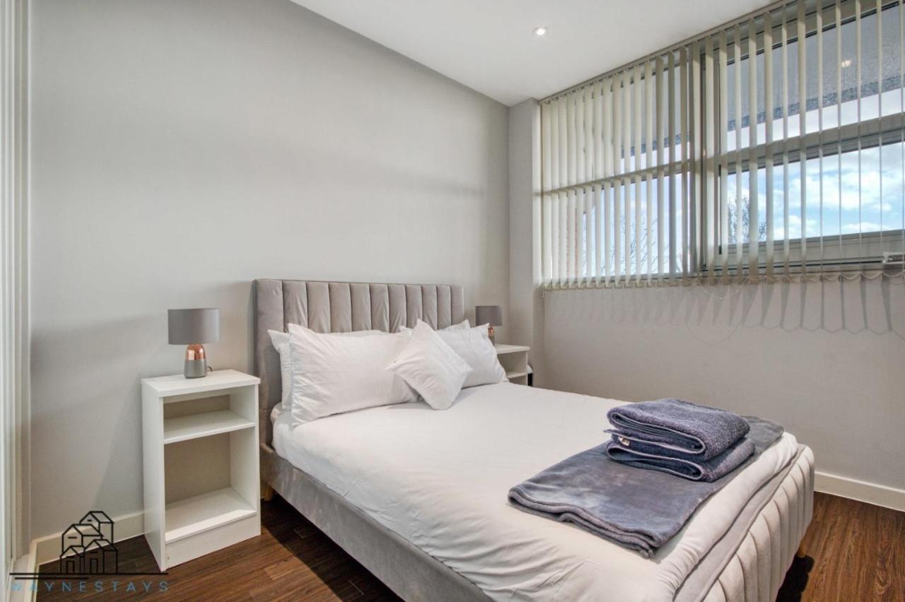 דירות לונדון Cosy 1-Bed By Heathrow Airport מראה חיצוני תמונה