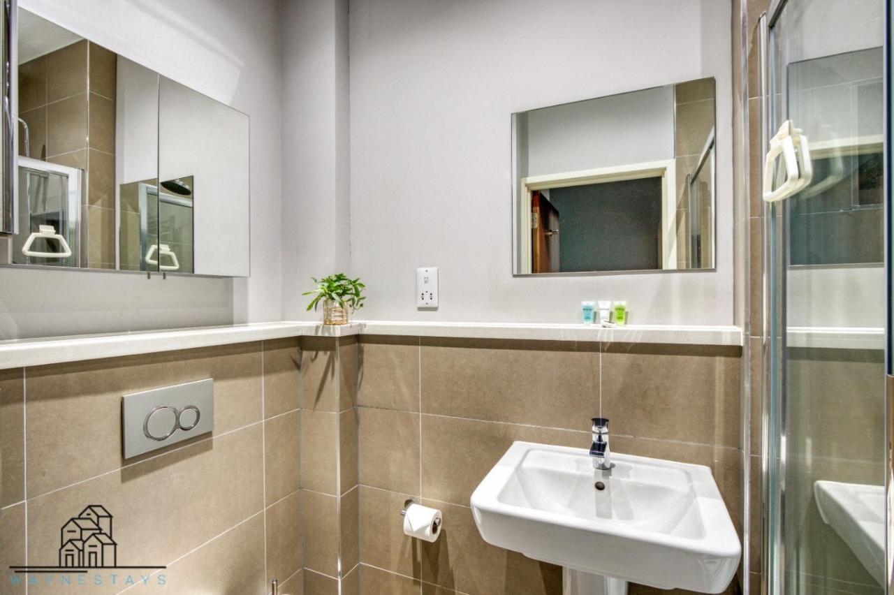 דירות לונדון Cosy 1-Bed By Heathrow Airport מראה חיצוני תמונה